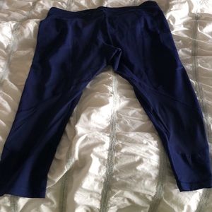 Peace river lululemon tights size 12